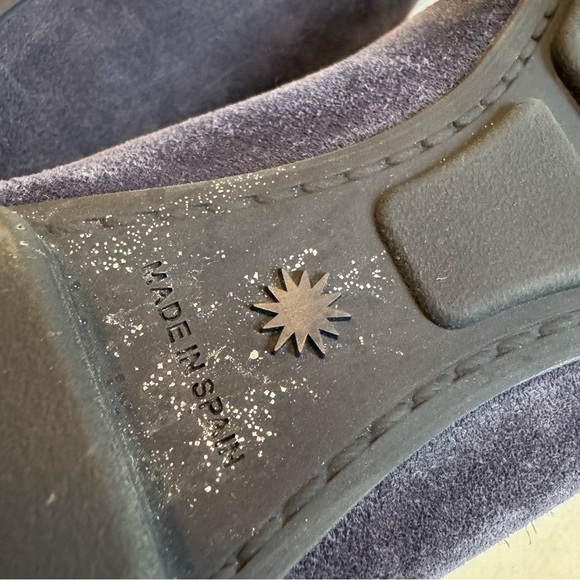 📦 MOVING SALE 🚛 Stuart Weitzman JET suede penny loafers navy blue Size 7 EUC - Picture 9 of 12